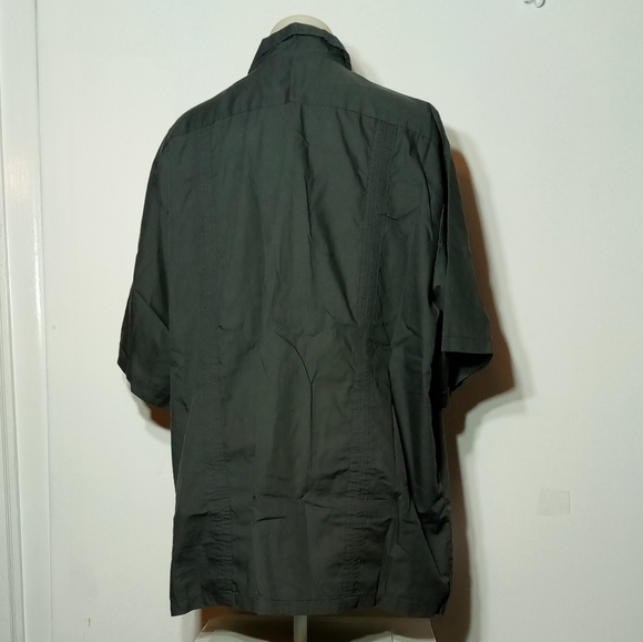 Maximo's Gray Guayabera Shirt Sz 6XL - Picture 10 of 12